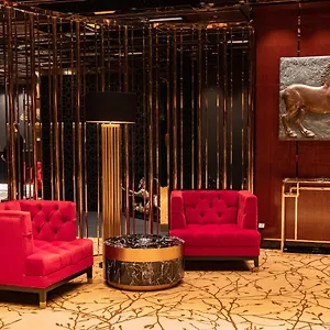 Mandarin Club House バトゥーミ